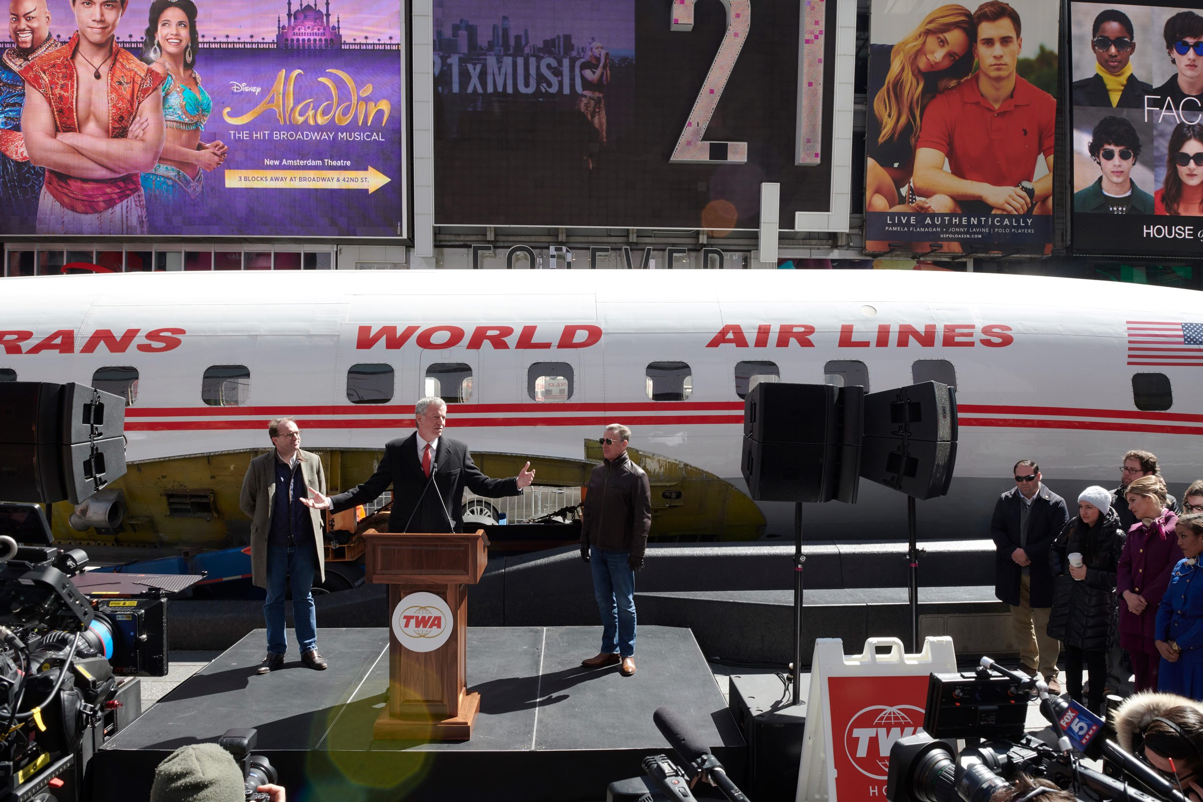 “We’re celebrating what this means not only to New York City in general, but to the people of Queens who are going to have all these great new jobs,” said New York City Mayor Bill de Blasio (center) of the TWA Hotel on March 23, 2019. 